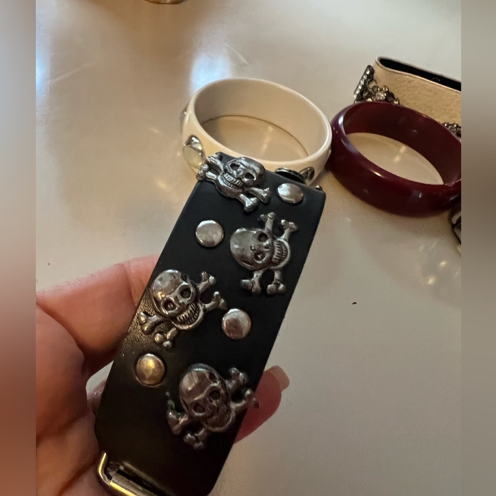 90s Vintage Set of 5 Punk Style Bracelets - Picture 14 of 16